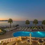 Xenos Kamara Beach