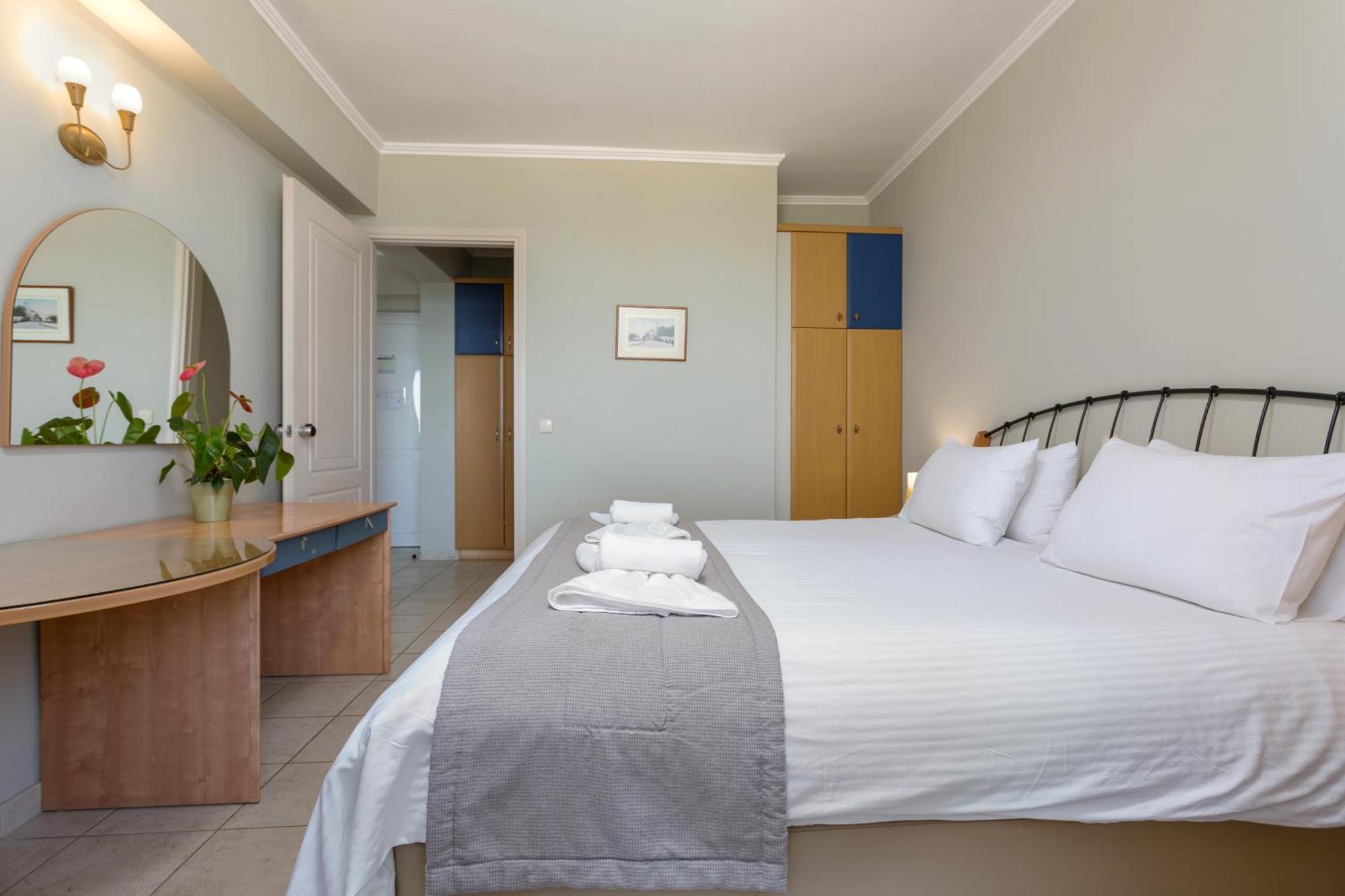 Xenos Kamara Aparthotel